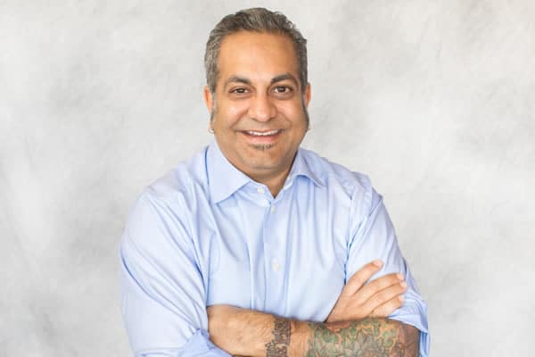 Contact Vic Joshi at Straight Deal Mortgage